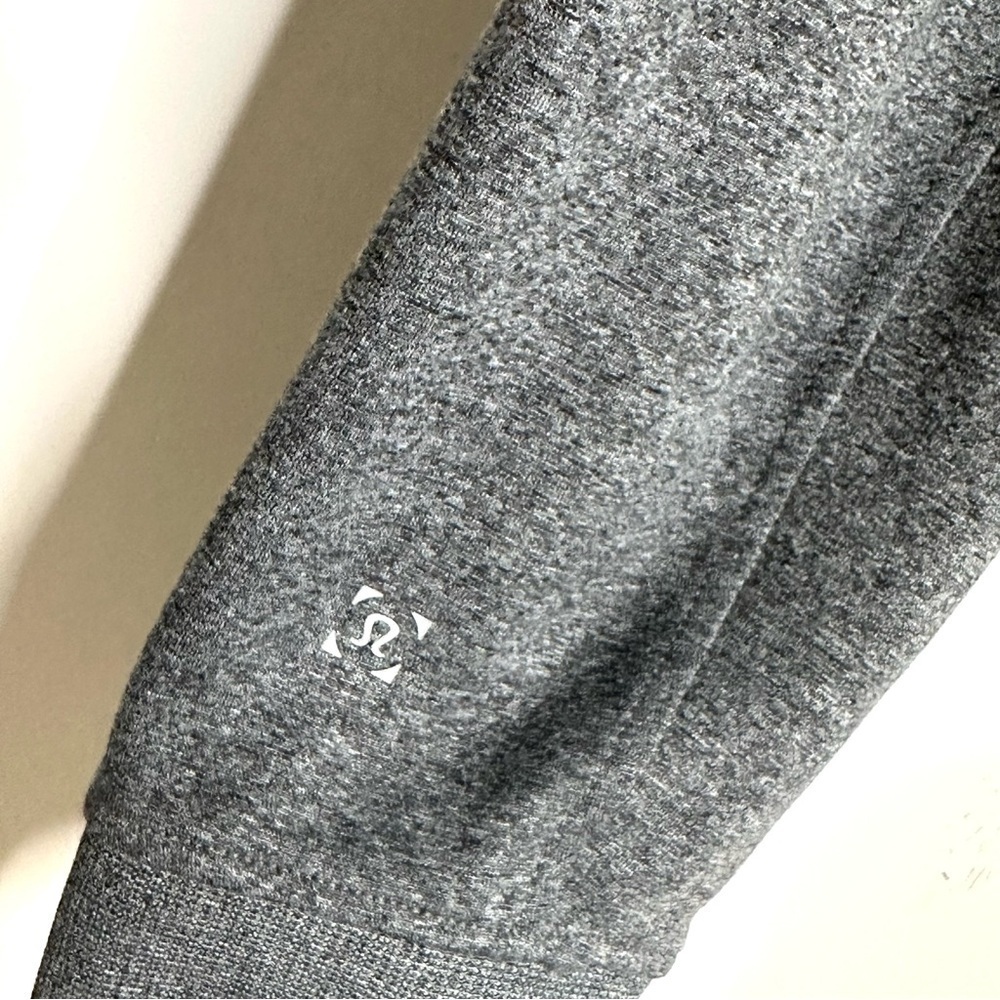 Lululemon Men’s City Sweat Bomber Thermo Heathered Light Cast Grey Jacket XL - Picture 5 of 6